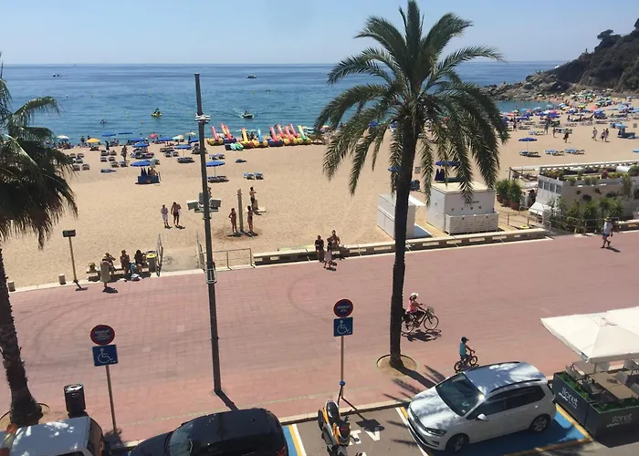 Апартаменты In Lloret Near Lloret
