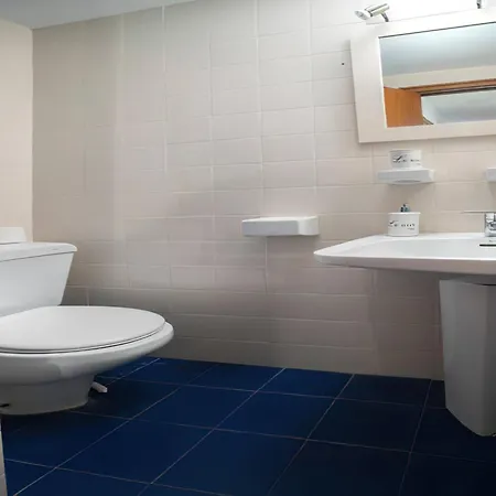 Vivalidays Rosalia - - Costa Apartment Lloret de Mar