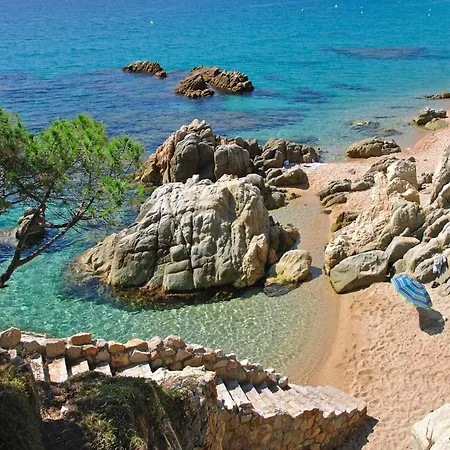 Vivalidays Rosalia - - Costa Lloret de Mar