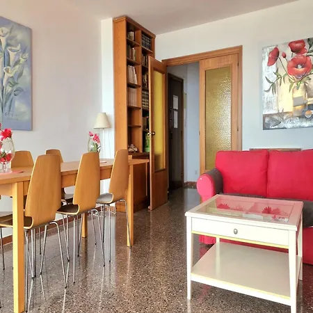 Vivalidays Rosalia - - Costa * Lloret de Mar